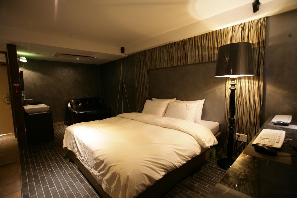 Hotel Voll Seoul Room photo